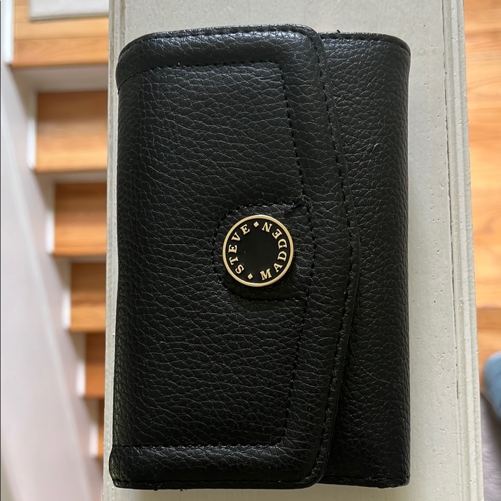 Steve Madden Black Textured Wallet